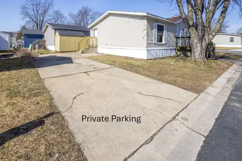 285 Park Ln, Sauk Village, IL 60411