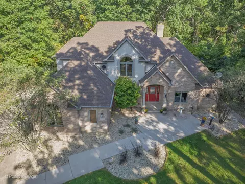 17230 Bluff Rd, Lemont, IL 60439 photo 3