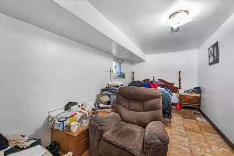 Bedroom - 7030 S Artesian Ave, Chicago, IL 60629 photo 5 of 6