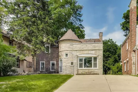 9340 S Vanderpoel Ave, Chicago, IL 60643