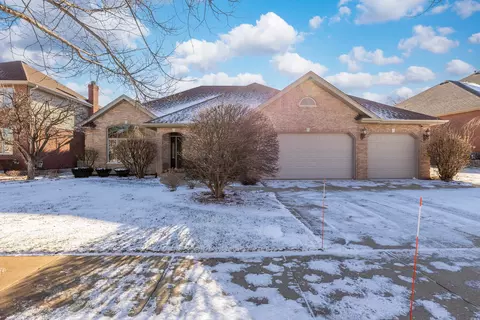 10535 Great Egret Dr, Orland Park, IL 60467