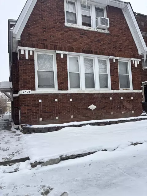 7824 S Loomis Blvd, Chicago, IL 60620