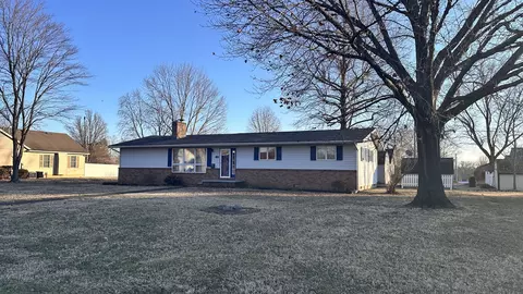 1306 Elm St, West Frankfort, IL 62896