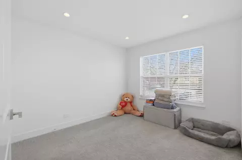 Bedroom - 1951 Broadsmore Dr, Algonquin, IL 60102 photo 5 of 7