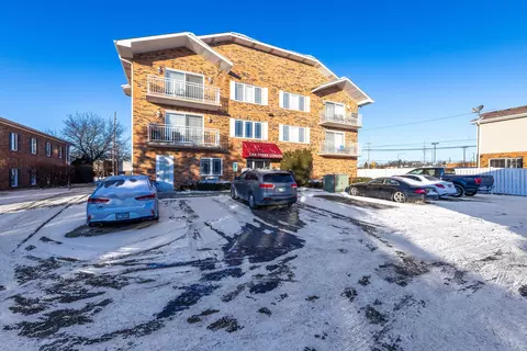 15505 Cicero Ave #3D, Oak Forest, IL 60452