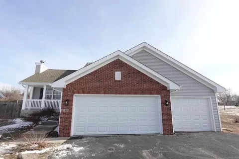 2140 Maxine Ln, Rockford, IL 61102