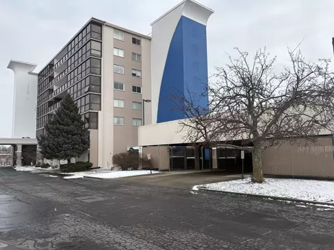 1133 7th St #506, Rochelle, IL 61068