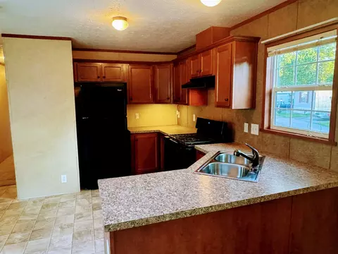 238 Dewey St, Urbana, IL 61802 photo 8
