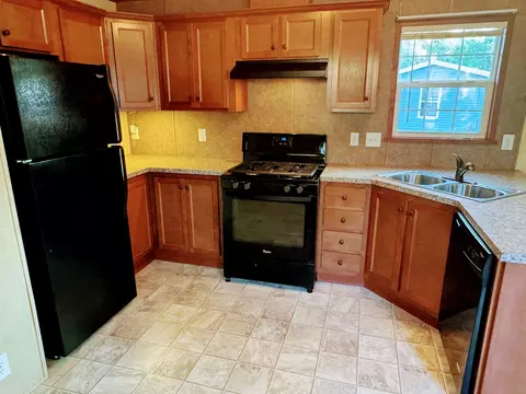 238 Dewey St, Urbana, IL 61802 photo 6