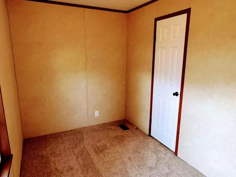 238 Dewey St, Urbana, IL 61802 photo 10