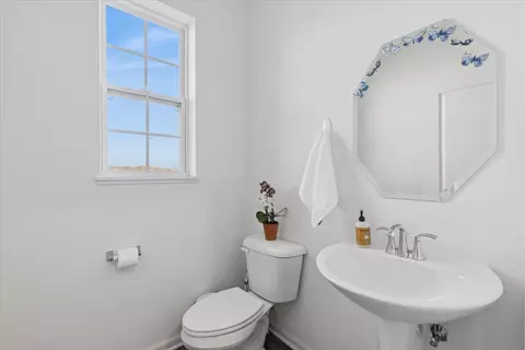 Bath - Undisclosed, Mchenry, IL 60050 photo 1 of 3