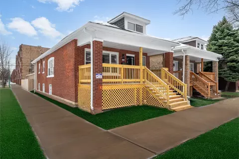 6101 S Maplewood Ave, Chicago, IL 60629