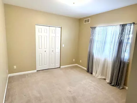 Bedroom - 2618 7th St, Peru, IL 61354 photo 2 of 2
