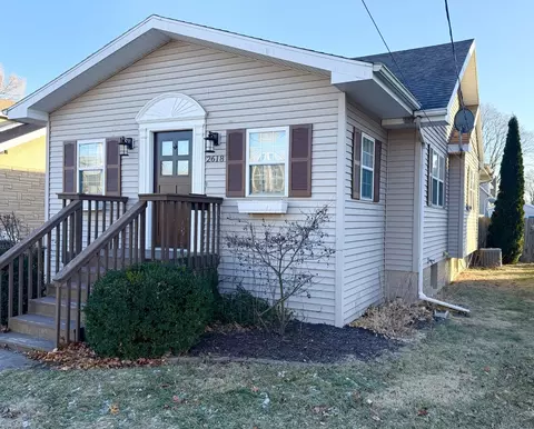 Exterior - 2618 7th St, Peru, IL 61354 photo 2 of 6