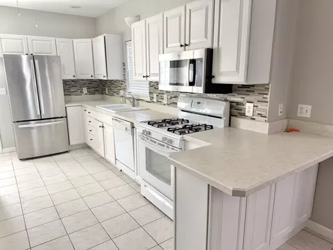 Kitchen - 2618 7th St, Peru, IL 61354 photo 2 of 3
