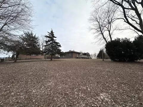 Exterior - 2463 Bishop Rd, Prophetstown, IL 61277 photo 8 of 9
