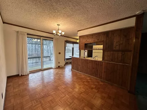 Living - 2463 Bishop Rd, Prophetstown, IL 61277 photo 1 of 4