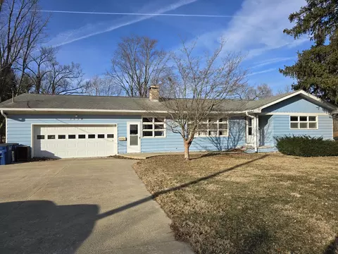 3553 Ferndale Ave, Danville, IL 61834
