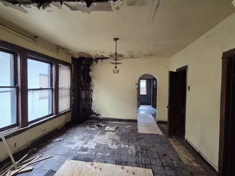 Other - Undisclosed, Chicago, IL 60628 photo 3 of 9