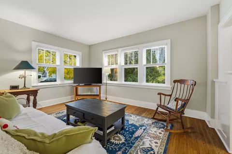 Living - 312 E Lincoln Ave, Wheaton, IL 60187 photo 3 of 3