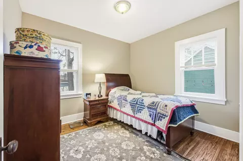 Bedroom - 312 E Lincoln Ave, Wheaton, IL 60187 photo 1 of 7