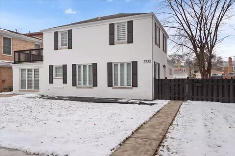 3732 W Columbia Ave, Lincolnwood, IL 60712