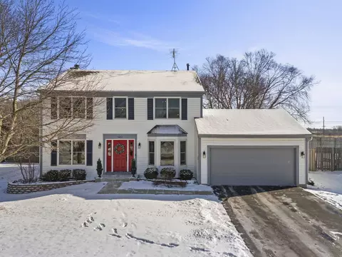 Exterior - 1402 Cherry Dr, Batavia, IL 60510 photo 5 of 5