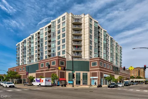 1134 W Granville Ave #1016, Chicago, IL 60660