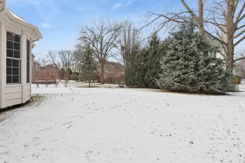 723 Mesa Dr, Naperville, IL 60565 photo 38