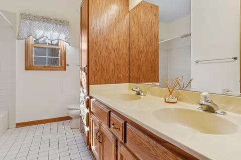 723 Mesa Dr, Naperville, IL 60565 photo 34