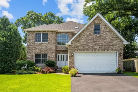 1165 Linden Ave, Deerfield, IL 60015