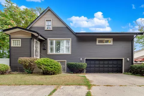 8821 S Princeton Ave, Chicago, IL 60620