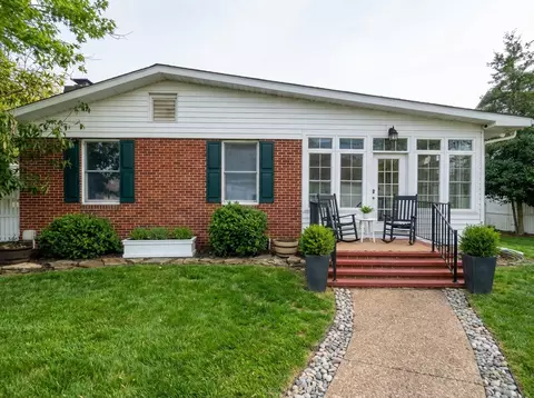 209 Baker Dr, Metropolis, IL 62960 photo 4