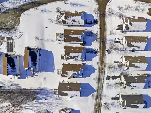 View/Area - 8 E Hague Dr, Antioch, IL 60002 photo 3 of 3