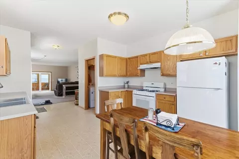 Kitchen - 8 E Hague Dr, Antioch, IL 60002 photo 4 of 4