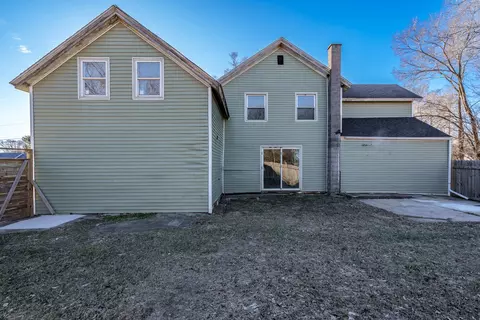 Exterior - 1010 North St, Thomson, IL 61285 photo 3 of 6
