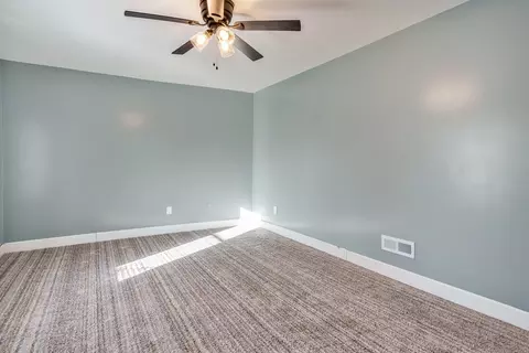Bedroom - 1010 North St, Thomson, IL 61285 photo 3 of 6
