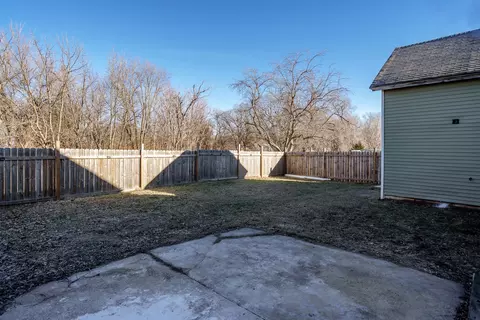 Exterior - 1010 North St, Thomson, IL 61285 photo 5 of 6