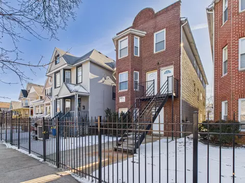 1415 E 71st Pl, Chicago, IL 60619