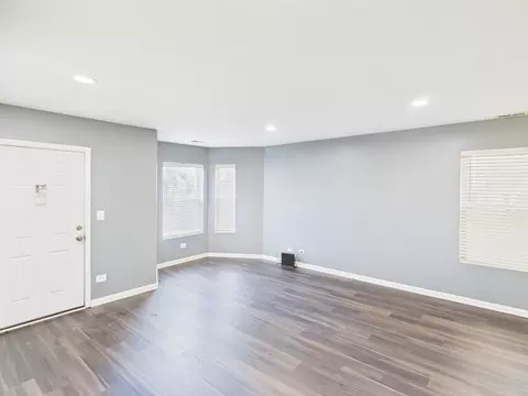 1415 E 71st Pl, Chicago, IL 60619 photo 2