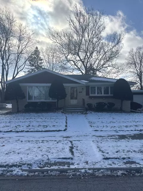 535 E 166th Pl, South Holland, IL 60473