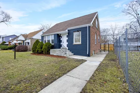 8508 S Wallace St, Chicago, IL 60620