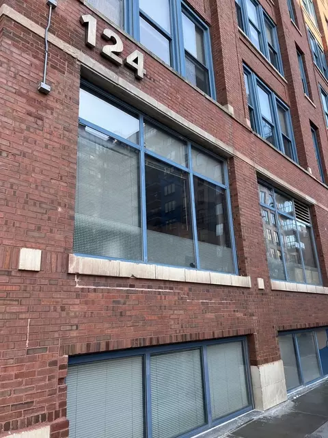 124 W Polk St #503, Chicago, IL 60605