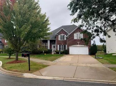 7509 Waterstone Way, Naperville, IL 60565