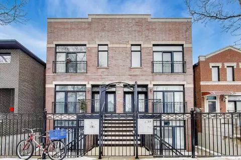 2615 S Lowe Ave #1S, Chicago, IL 60616