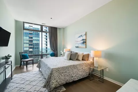 Bedroom - 65 E Monroe St #4124, Chicago, IL 60603 photo 1 of 2