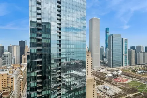 View/Area - 65 E Monroe St #4124, Chicago, IL 60603 photo 1 of 3