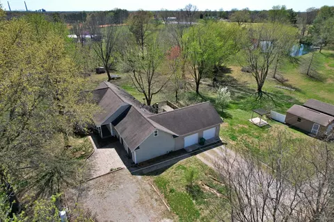 View/Area - 3675 Macedonna Ch Rd, Metropolis, IL 62960 photo 3 of 5