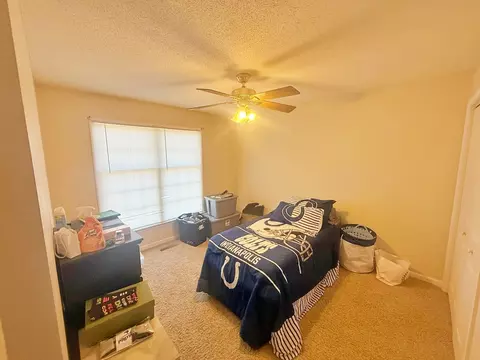 Bedroom - 3675 Macedonna Ch Rd, Metropolis, IL 62960 photo 5 of 8