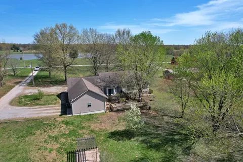 View/Area - 3675 Macedonna Ch Rd, Metropolis, IL 62960 photo 1 of 5